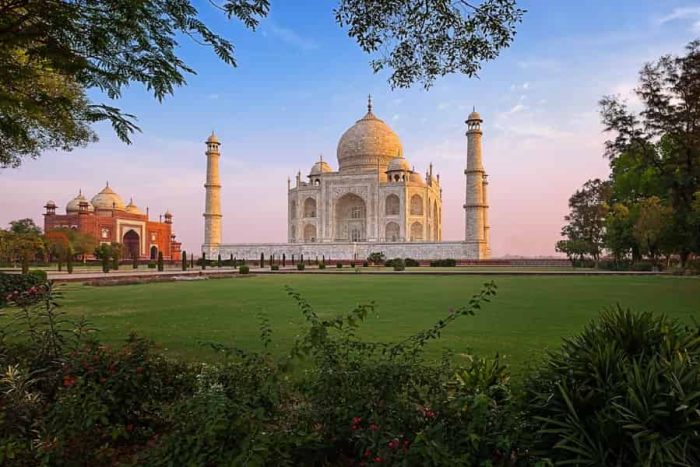 Unveiling the Enchanting Beauty of Agra