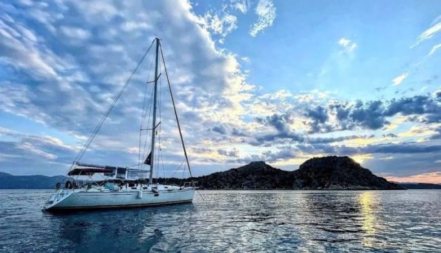 Honeymoon Yacht Rental in Zakynthos, Greece