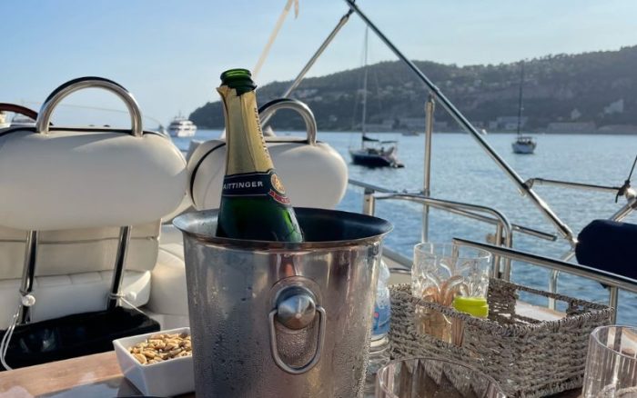 Honeymoon Boat Rental in French Riviera