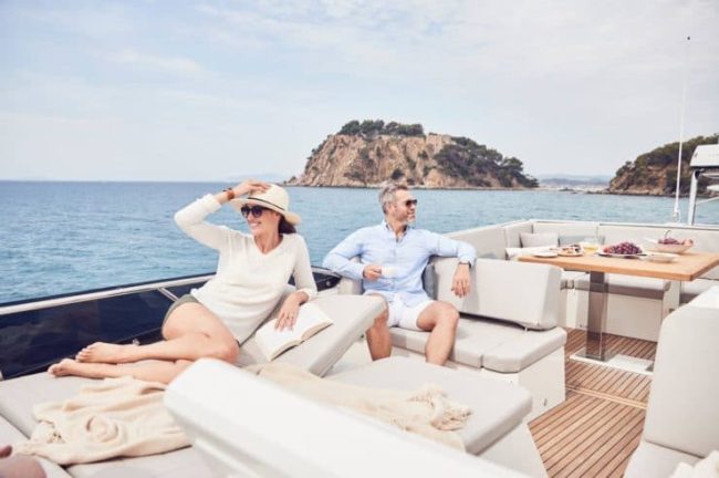 Luxury Yacht Hire for Couples in Nice