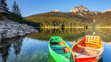 Best Boat Routes in Montenegro for a Honeymoon